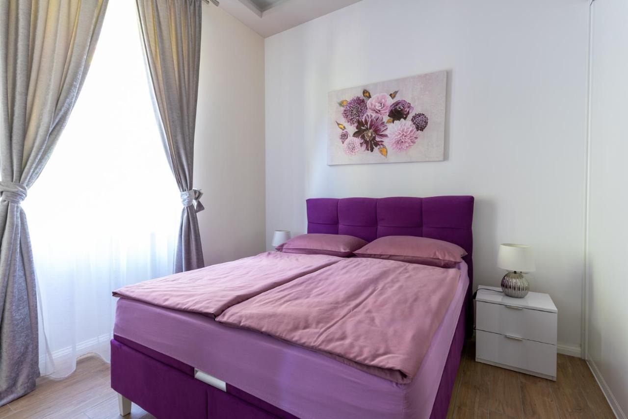 Bonne Chance Apartment, Center, Location
