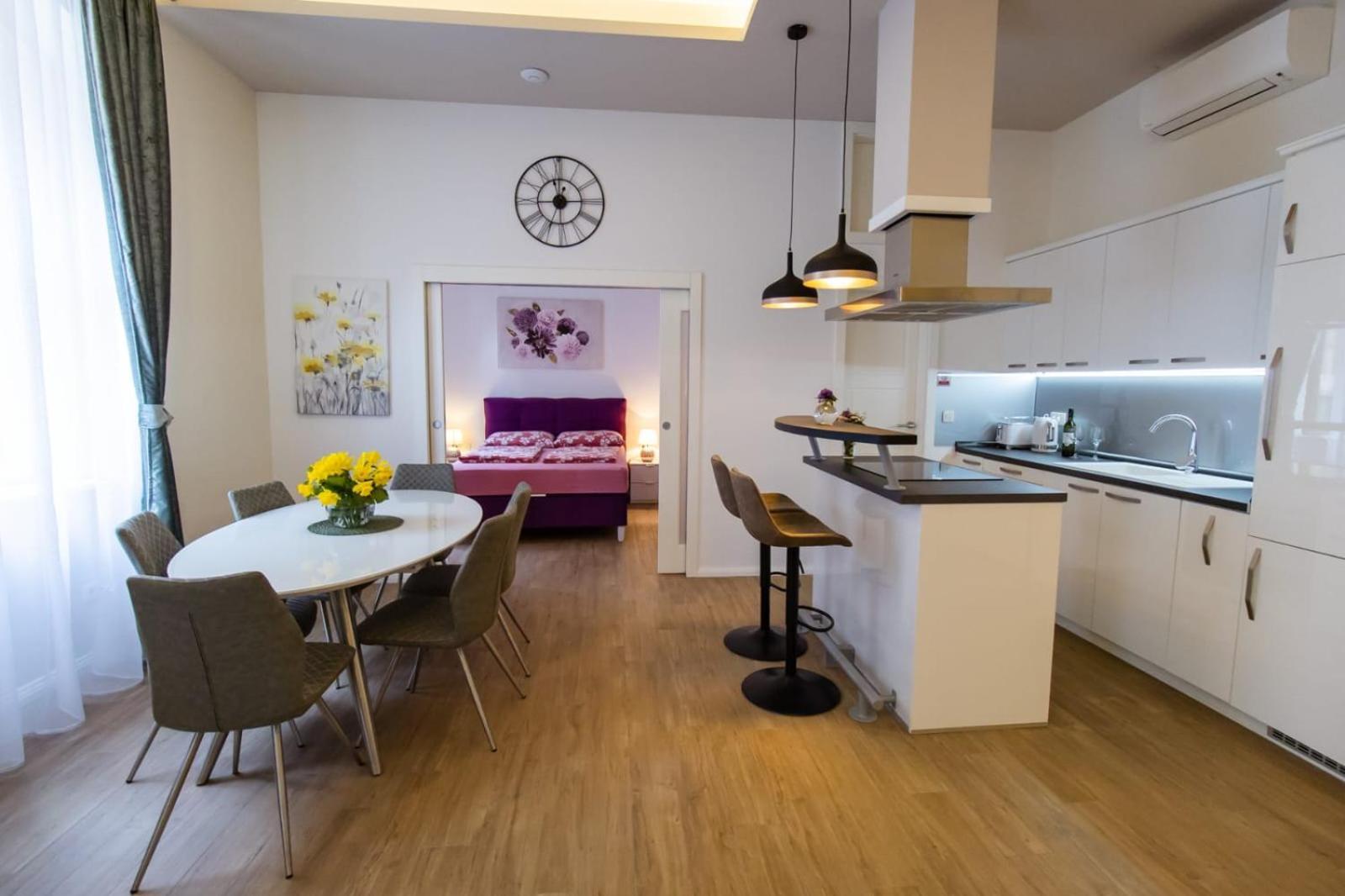 Bonne Chance Apartment, Center, Location * Zagreb
