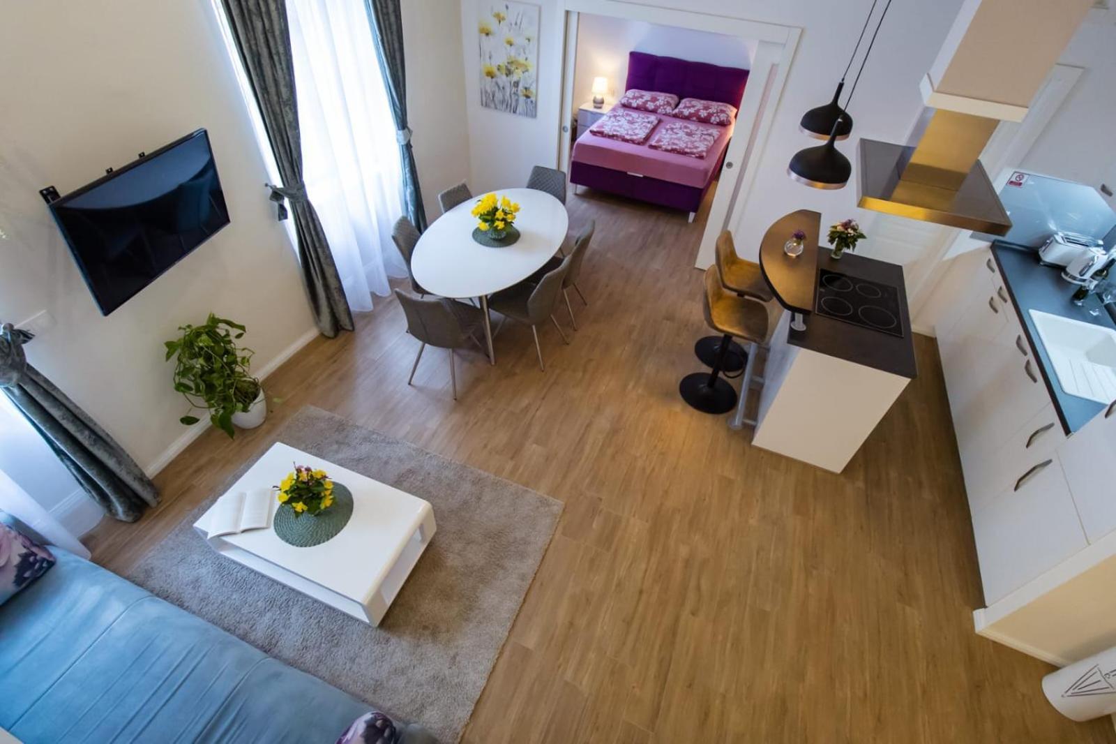 Apartment Bonne Chance Apartment, Center, Location