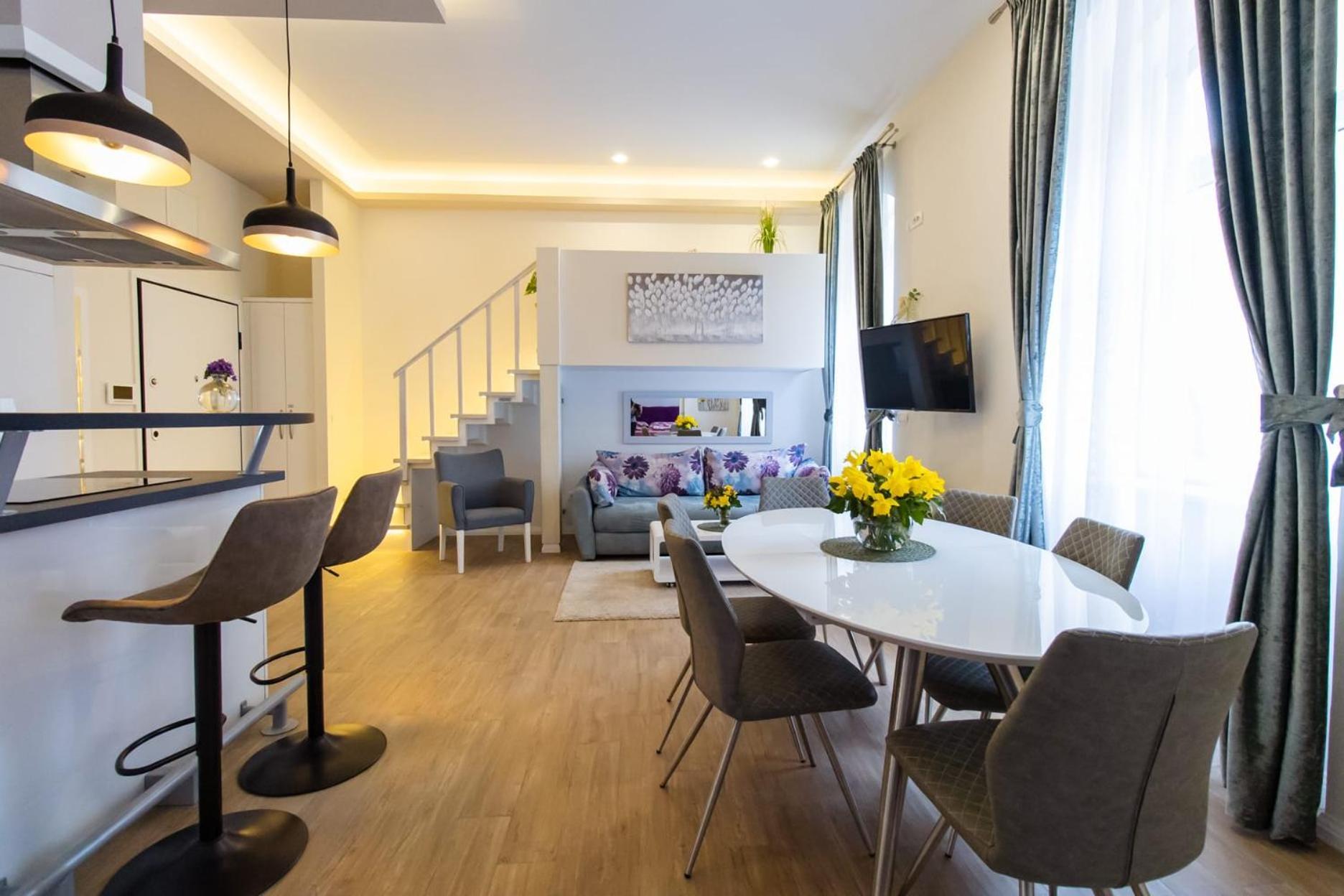 Bonne Chance Apartment, Center, Location Apartmán